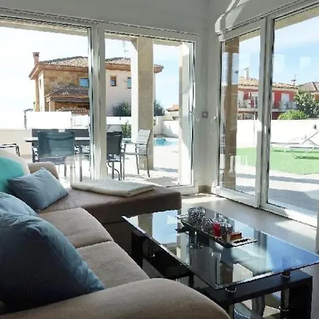 Domicil De Luxe *