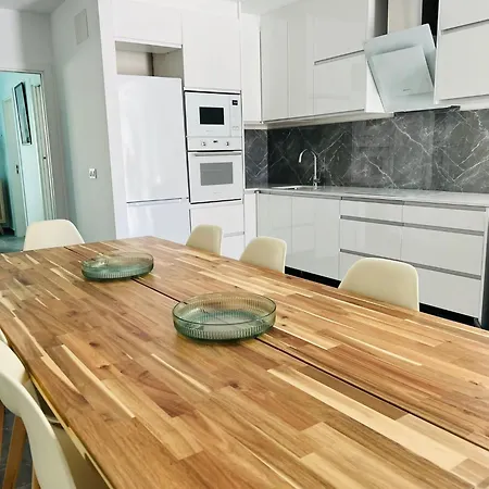 Domicil De Luxe * טורבייחה