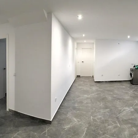 Domicil De Luxe טורבייחה