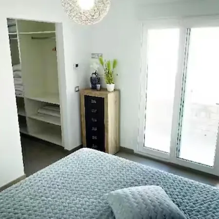 Vila Domicil De Luxe *