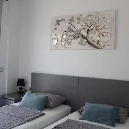 빌라 Domicil De Luxe *
